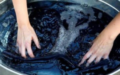 【洗发水可不可以洗蚕丝衣服】洗发水可以洗蚕丝衣服吗