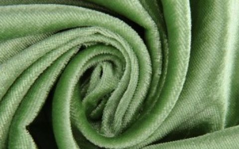 金丝绒面料的特点（金丝绒面料的特点分享）