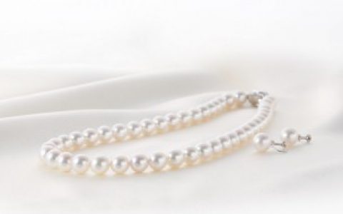 珍珠项链佩戴怎么保养? 珍珠项链的保养技巧