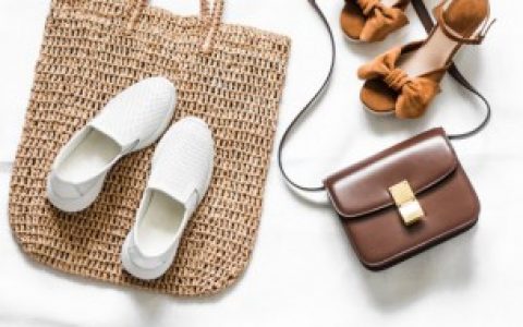 新鞋子如何去除异味（新鞋子怎么去除异味）