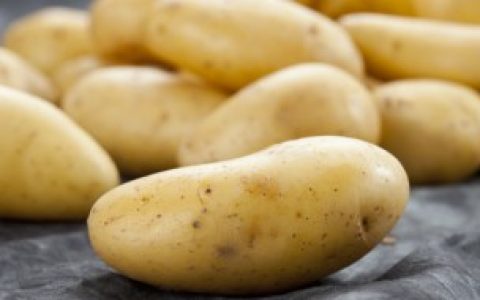 土豆黑了一部分还可以吃吗,土豆黑了一部分还能吃吗
