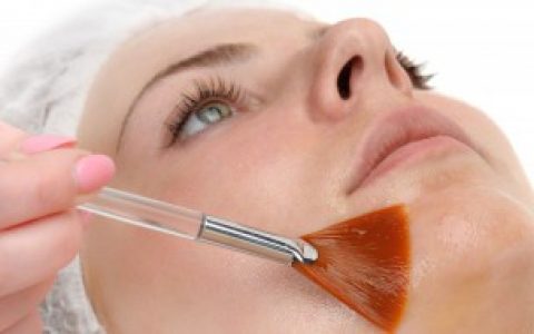 每天做面膜对皮肤好不好,每天做面膜对皮肤好吗