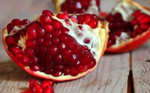 石榴属于哪个季节的水果,石榴是什么季节的水果