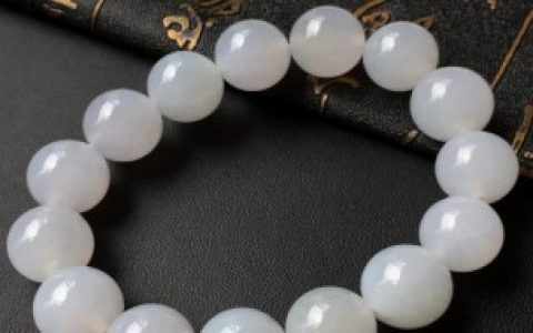 白色手串都有什么材质的， 白色手串都有哪些材质的