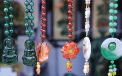 翡翠中的棉絮， 翡翠中的棉絮是什么