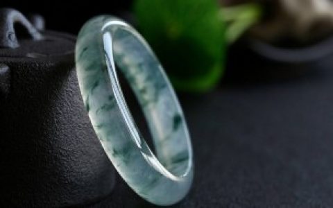 玻璃种翡翠什么样， 玻璃种翡翠啥样