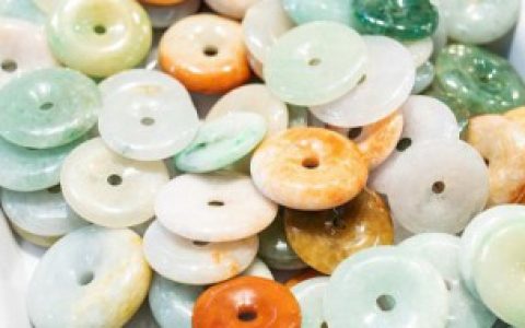 文山冰种翡翠原石如何保养， 文山冰种翡翠原石怎么保养