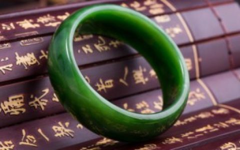 翡翠时间长了会怎么样， 翡翠的介绍