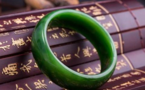 翡翠镯子如何量手寸， 翡翠镯子怎么量手寸