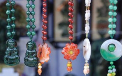 如何描述翡翠雕工， 怎么描述翡翠雕工