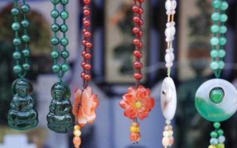 怎样解决翡翠磕碰了， 翡翠磕碰了怎么办