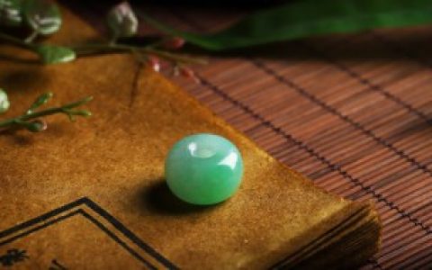 怎么鉴别翡翠是真是假， 鉴别翡翠真假的方法