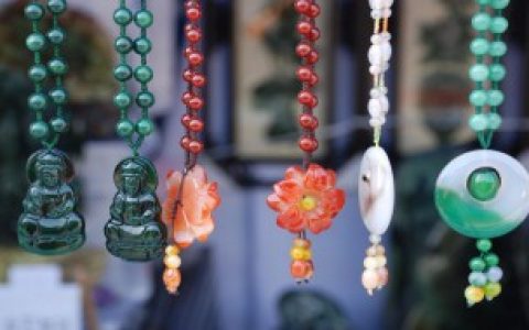 佩戴翡翠观音寓意是什么意思， 佩戴翡翠观音有哪些寓意
