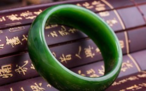 a货翡翠手镯怎么保养， 如何保养a货翡翠手镯