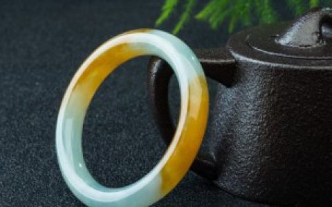 戴的翡翠手镯摘不出来怎么办， 戴的翡翠手镯摘不出来怎么解决