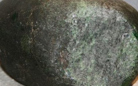 淘宝买翡翠原石可靠吗， 网上购买翡翠原石可靠吗