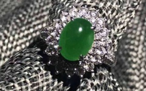 翡翠五行是什么属性， 翡翠在五行中是属什么的