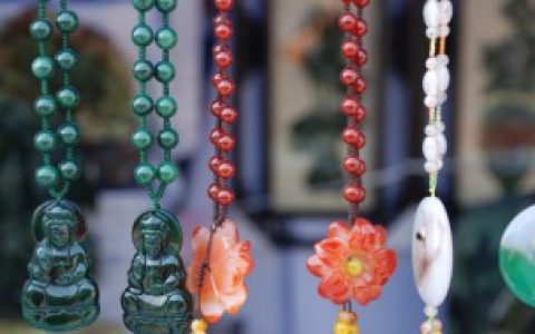 什么是a货翡翠呢， 证书上标明a货翡翠是什么