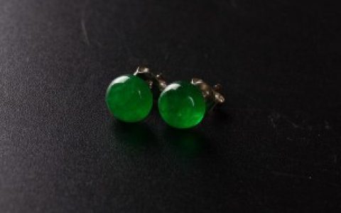 糯种翡翠如何分辨， 糯种翡翠怎么分辨